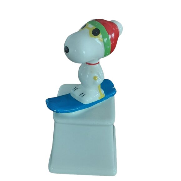 Vintage Snoopy Ski Ceramic Aviva Trophy Figurine - Picture 2 of 8